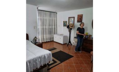 Se vende finca en  Hoyofrio Fredonia suroeste antioqueño