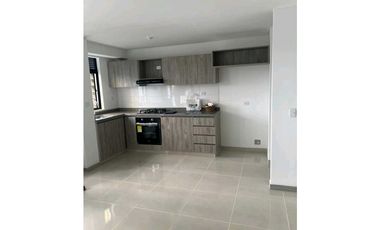 Se arrienda hermoso apto para estrenar edificio malibu