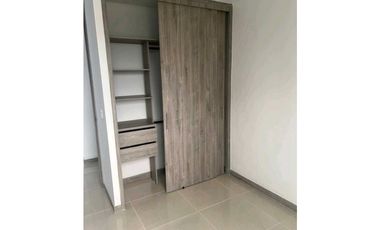 Se arrienda hermoso apto para estrenar edificio malibu