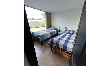 Casa en VENTA de 204 m² en CHIA  4 Alcobas  Terraza  2 Garajes