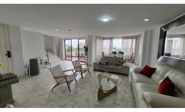 VENTA PENT HOUSE 192MT2 DUPLEX-2 PARQUEADEROS-1 DEPOSITO-MIRAFLORES