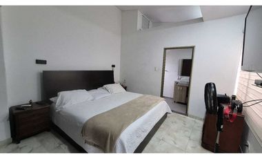 VENTA PENT HOUSE 192MT2 DUPLEX-2 PARQUEADEROS-1 DEPOSITO-MIRAFLORES
