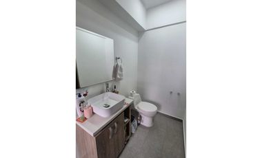VENTA PENT HOUSE 192MT2 DUPLEX-2 PARQUEADEROS-1 DEPOSITO-MIRAFLORES