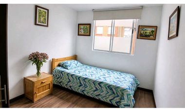VENDO APARTAMENTO  ESQUINERO EN PRIMER PISO  CON CLUB HOUSE EN CAJIC