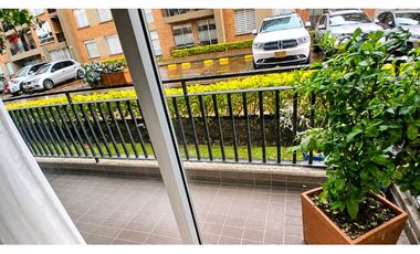 VENDO APARTAMENTO  ESQUINERO EN PRIMER PISO  CON CLUB HOUSE EN CAJIC