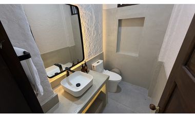 VENTA DE CASA CAMPESTRE EN MONTENEGRO, QUINDO, COLOMBIA