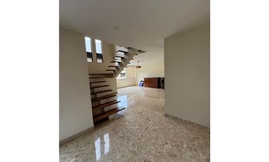 APARTAMENTO EN VENTA EN EL POBLADO MEDELLN