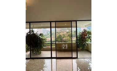APARTAMENTO EN VENTA EN EL POBLADO MEDELLN