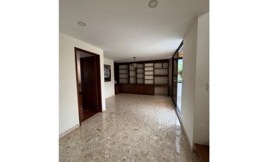 APARTAMENTO EN VENTA EN EL POBLADO MEDELLN