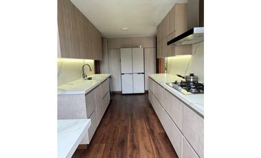 APARTAMENTO EN VENTA EN EL POBLADO MEDELLN
