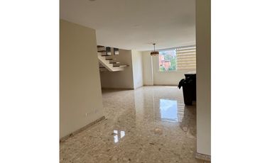 APARTAMENTO EN VENTA EN EL POBLADO MEDELLN
