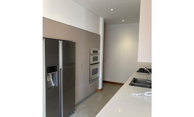 ARRIENDO APTO PORTAL MUSEO