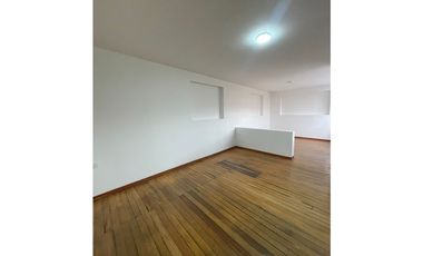 CASA PARA NEGOCIO EN FONTIBON