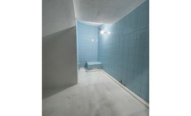CASA PARA NEGOCIO EN FONTIBON