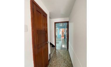 CASA PARA NEGOCIO EN FONTIBON