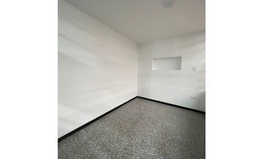 CASA PARA NEGOCIO EN FONTIBON