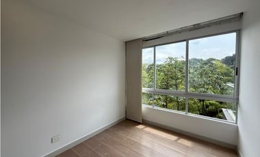 Apartamento en arriendo sector Avenida Centenario