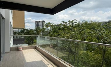 Apartamento en arriendo sector Avenida Centenario