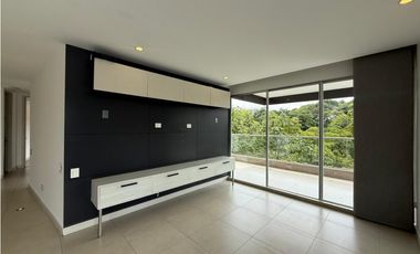 Apartamento en arriendo sector Avenida Centenario