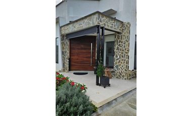🌿 Villa en venta o permuta – Alcalá, Valle del Cauca