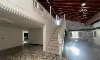 Casa en Arriendo La Frontera Envigado Envigado