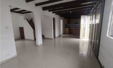 ARRIENDO CASA CHIPRE MANIZALES | UNIFAMILIAR