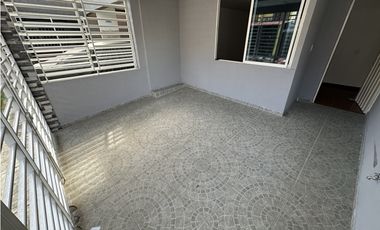 CASA EN ARRENDAMIENTO EN CANDELARIA