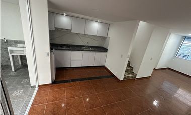 CASA EN ARRENDAMIENTO EN CANDELARIA