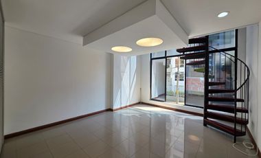Apto Triplex - Edificio Cateb