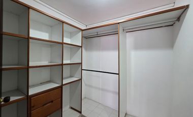 Apto Triplex - Edificio Cateb