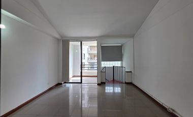 Apto Triplex - Edificio Cateb