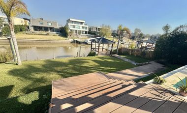 Casa en alquiler en barrio El Yacht con muebles , Nordelta