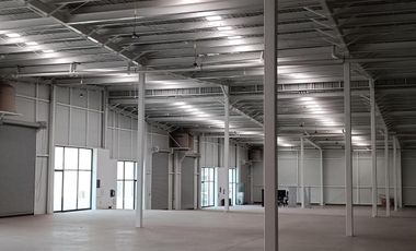Nave Industrial en Renta Sobre la Carretera México-Quéretaro 8000 m2
