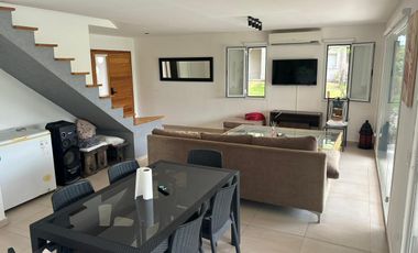 Venta casa 4 amb Barrancas de Santa María, Tigre.