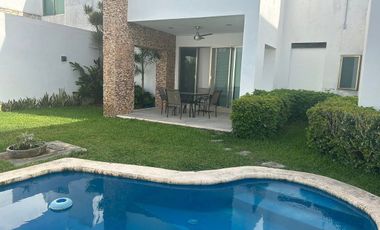 | Casa amueblada en renta en Altabrisa |