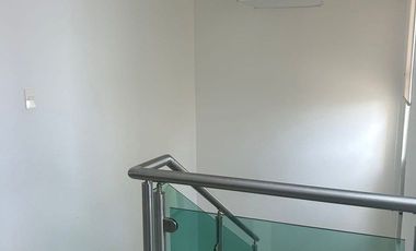 | Casa amueblada en renta en Altabrisa |