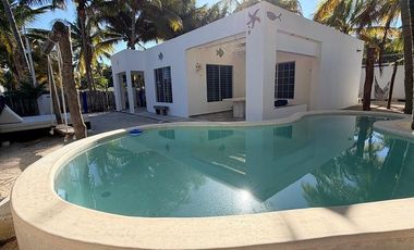 | Casa en renta en San Crisanto |