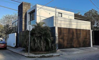 CASA en RENTA, 4 habitaciones en Montes de ame