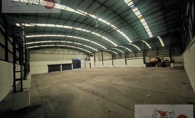 Bodega comercial en Fraccionamiento Granjas Banthi