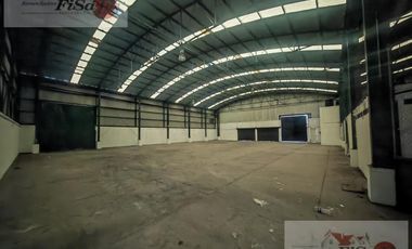 Bodega comercial en Fraccionamiento Granjas Banthi