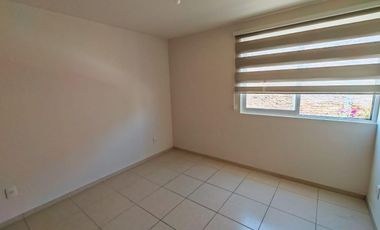 RENTA CASA EN YALTA RESIDENCIAL AL NORTE DE LA CIUDAD GE
