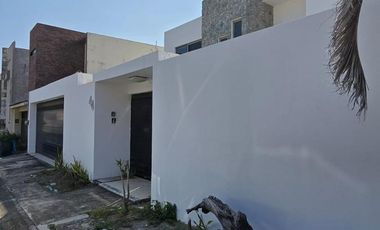 Casa en Venta, 4 recámaras, Residencial lomas del Sol, Riviera Veracruzana