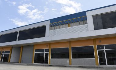 Amplias Ofibodegas en alquiler o venta en Pacora, Panama Este