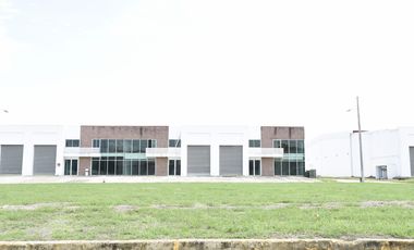 Amplias Ofibodegas en alquiler o venta en Pacora, Panama Este