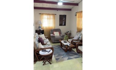 En VENTA CASA en VILLA CACERES