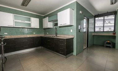 Se Vende Apto.en.Los Defines Torre 200