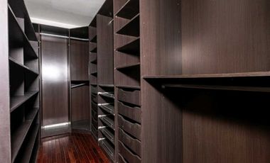 Se Vende Apto.en.Los Defines Torre 200