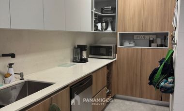Apartamento en venta en Lacosta Tower, Costa del Este