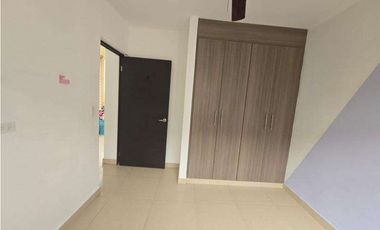 VENTA DE CASA EN PH SENDEROS - COSTA VERDE (OF)