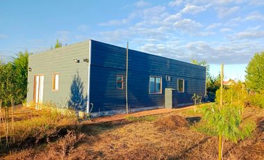Arayabroker vende preciosa parcela con casa en Mallermo